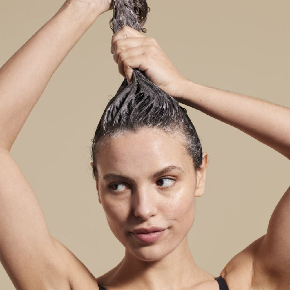 Payot Essentiel Gentle Biome-Friendly Shampoo