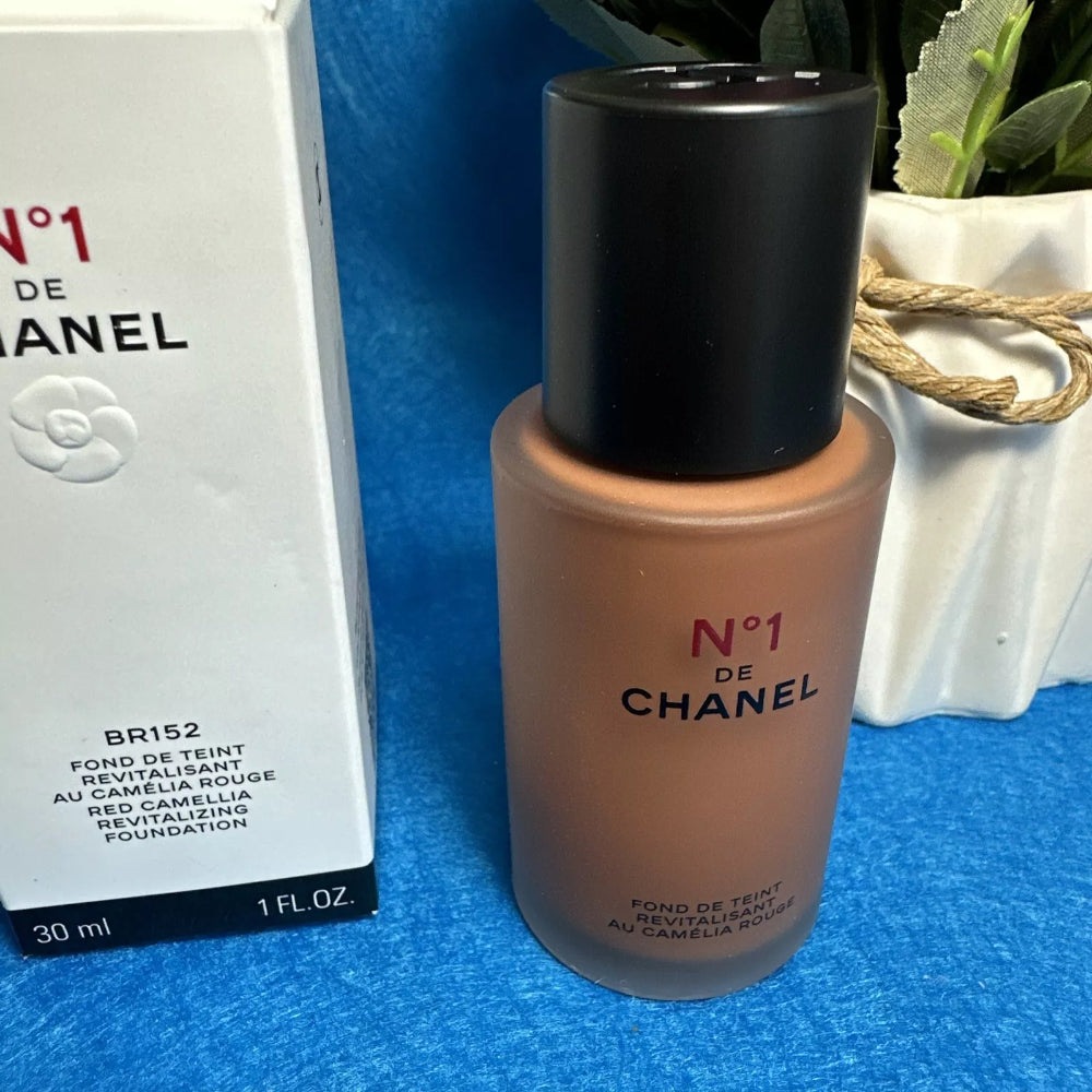 Chanel No 1 Revitalizing Foundation