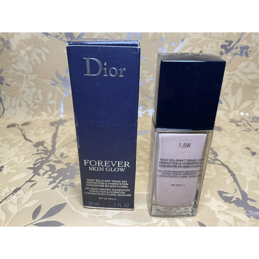 Dior Forever Skin Glow 24H Wear Radiant Foundation SPF20