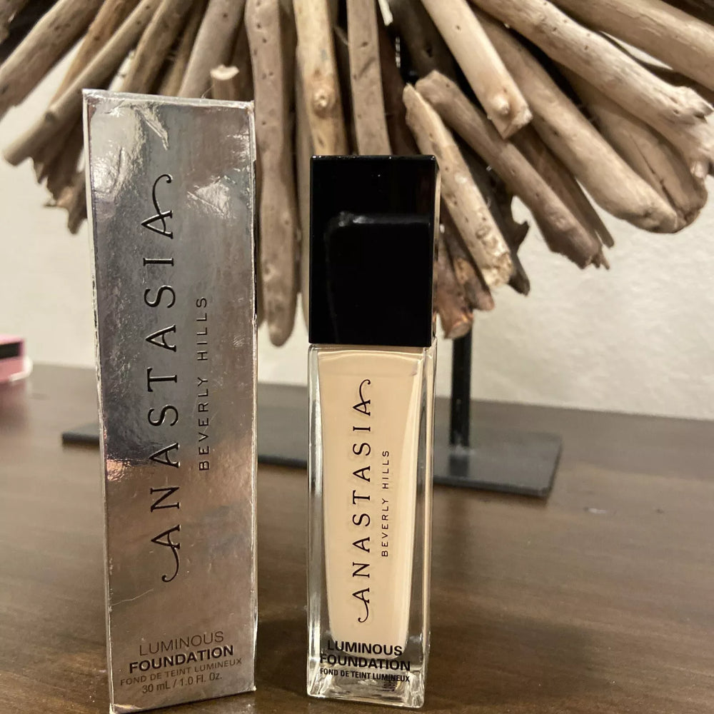 Anastasia Beverly Hills Luminous Foundation