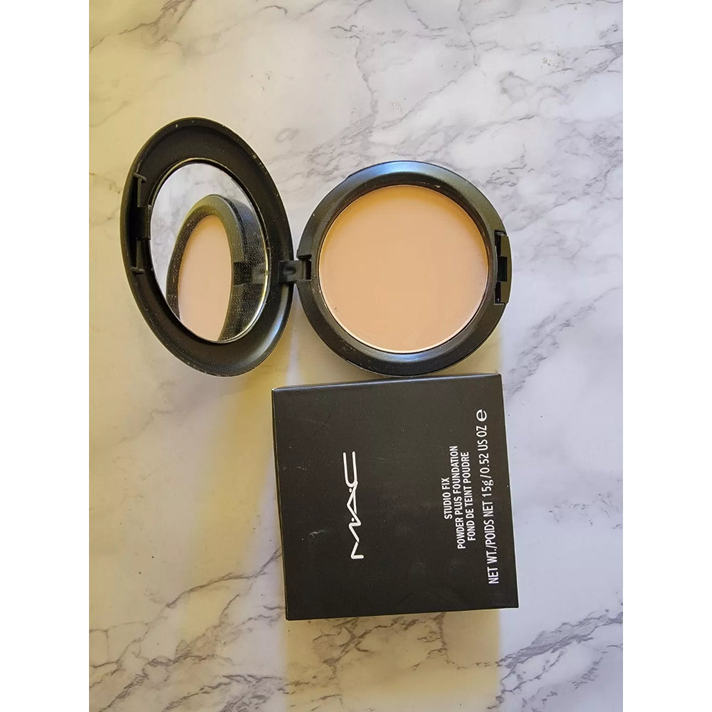 MAC Studio Fix Powder Plus Foundation