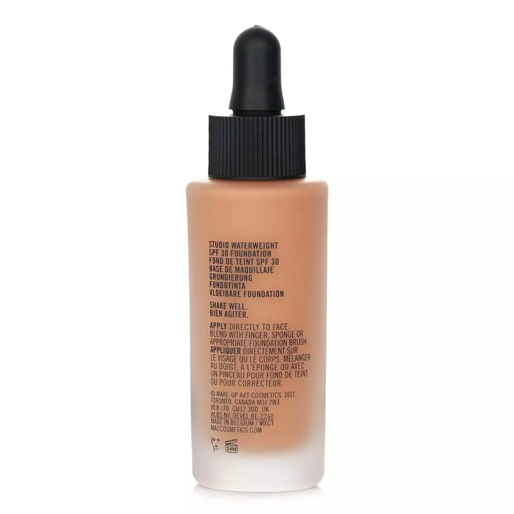 MAC Studio Waterweight Foundation SPF30