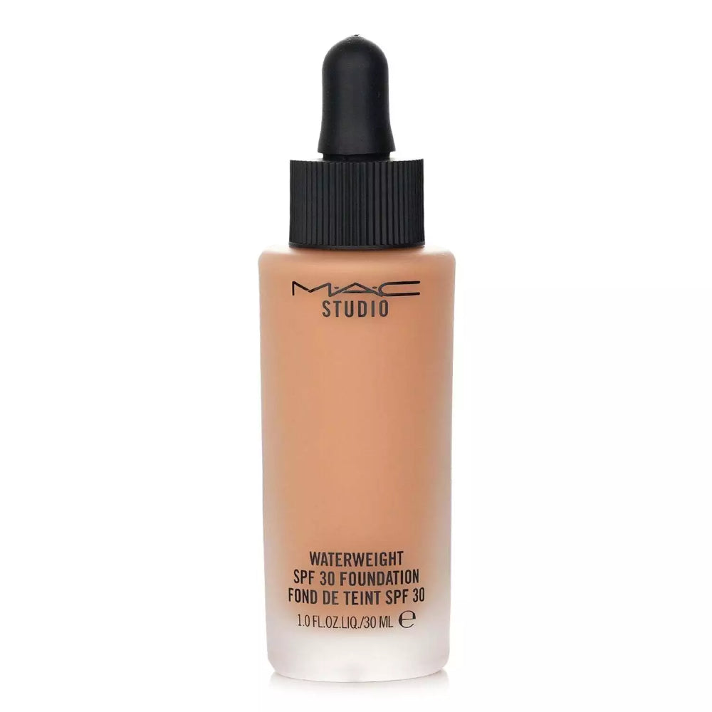 MAC Studio Waterweight Foundation SPF30