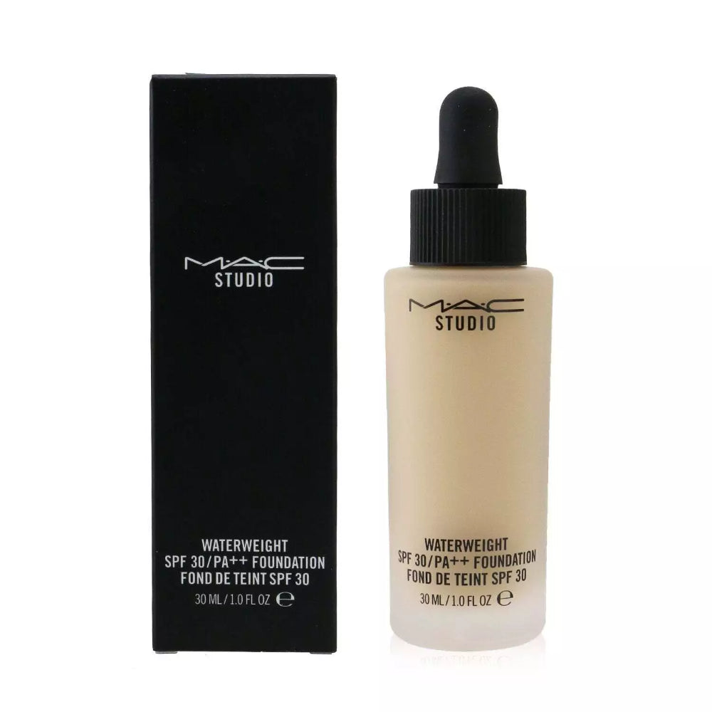 MAC Studio Waterweight Foundation SPF30