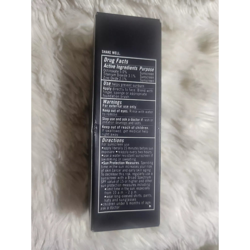 MAC Studio Waterweight Foundation SPF30