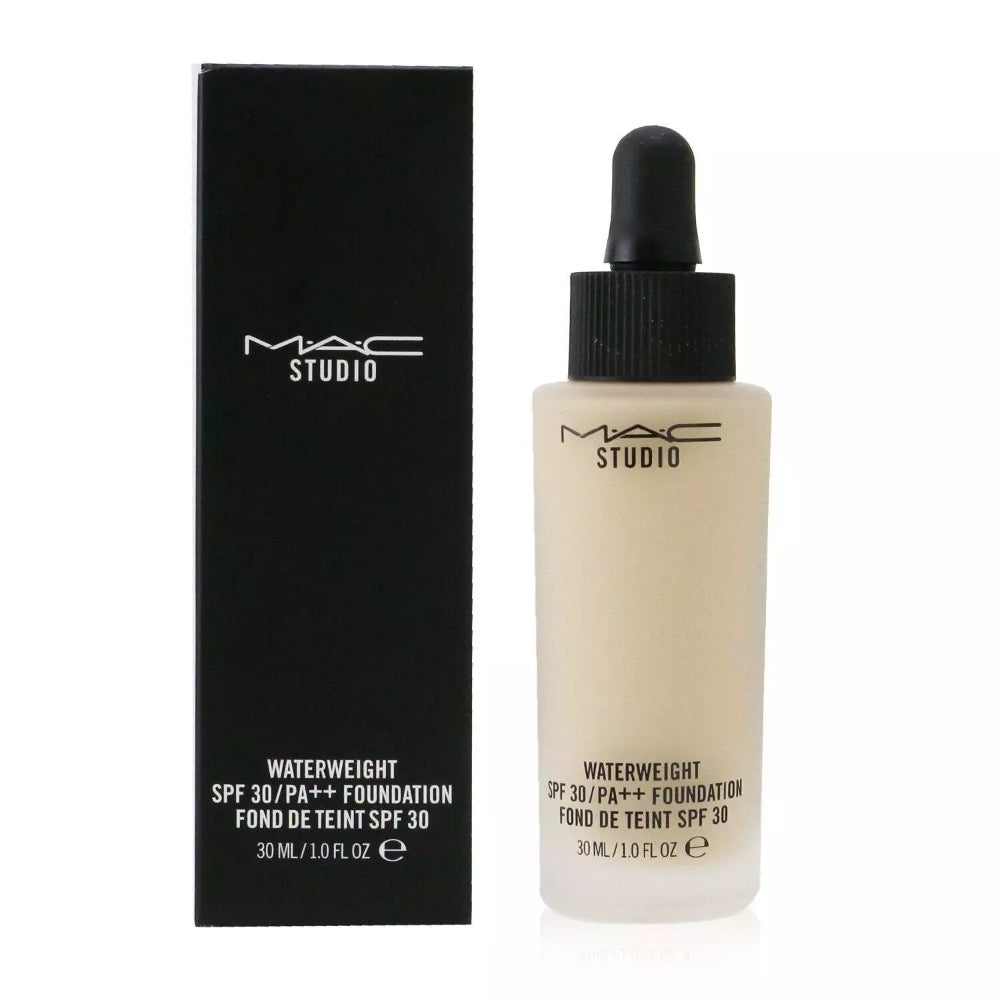 MAC Studio Waterweight Foundation SPF30