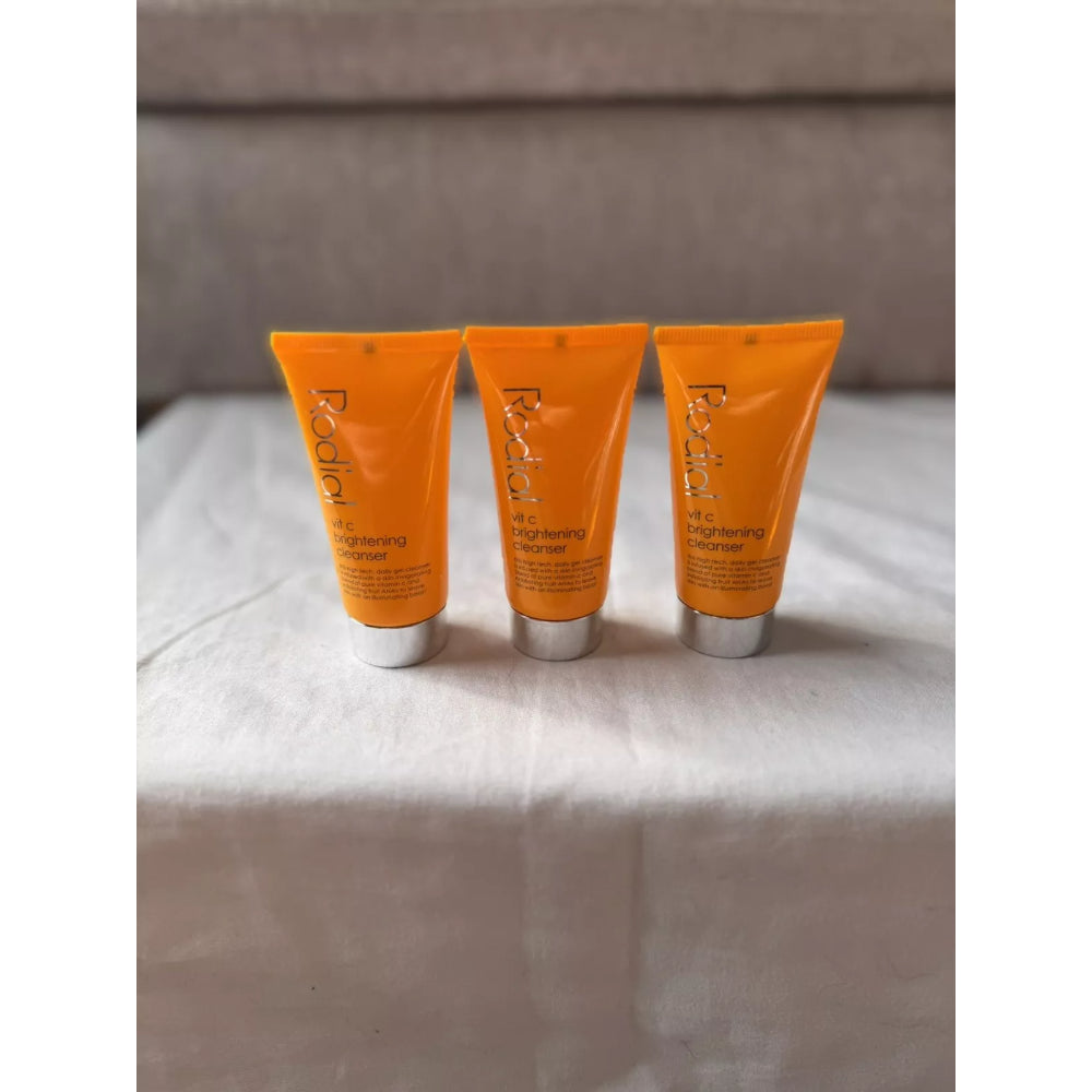 Rodial Vit C Brightening Cleanser Deluxe